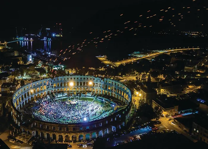 Gorgeous In With Kitchen 펜션