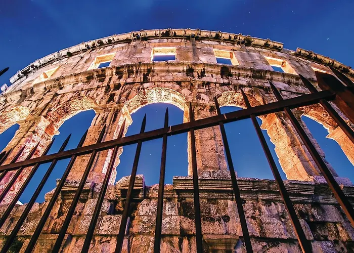 Сasa de vacaciones Gorgeous In With Kitchen Ližnjan